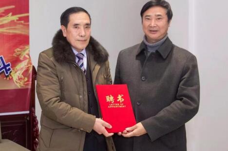 丁勇文中酒業總工程師 丁勇文中酒業總工程師